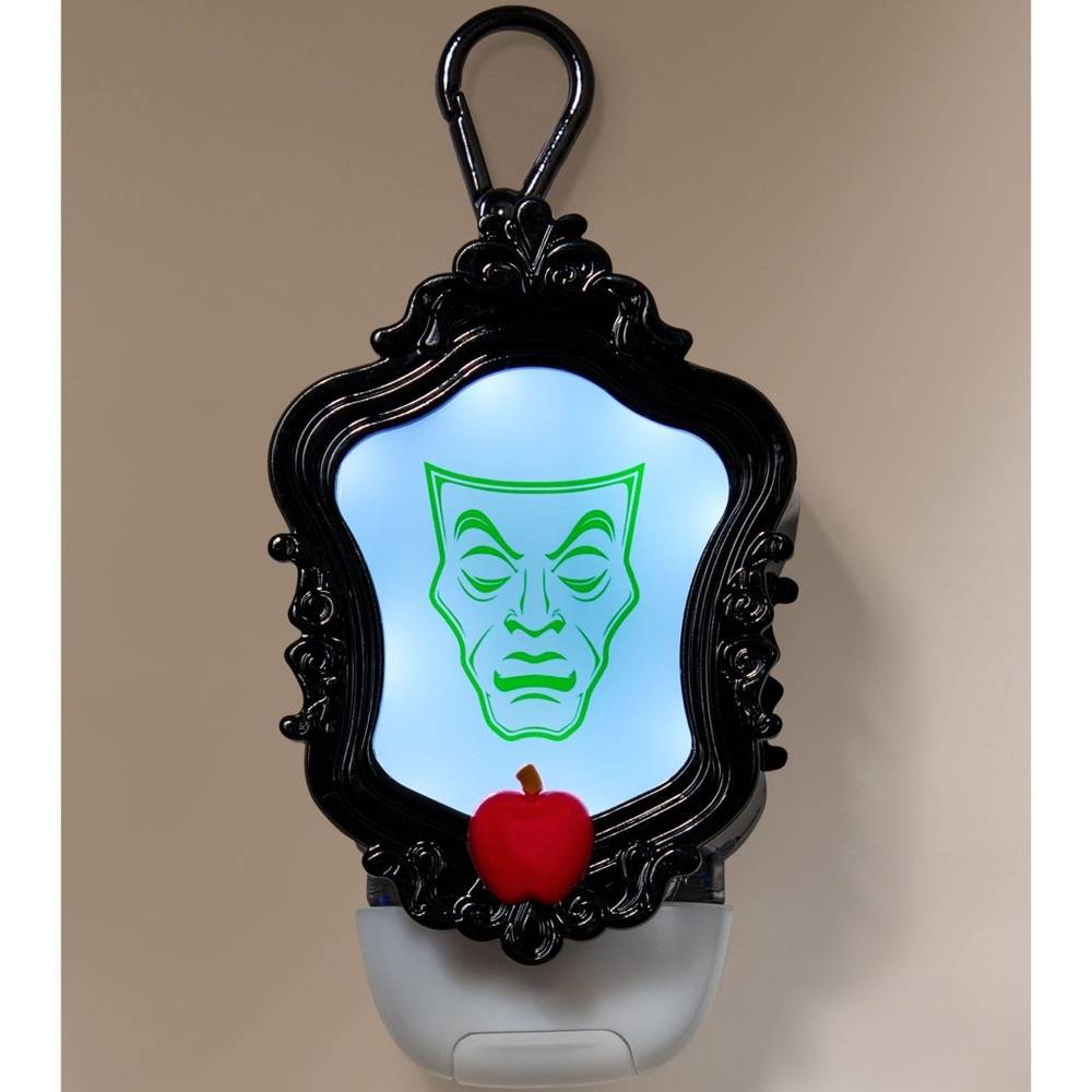 BBW EVIL QUEEN LIGHT UP MIRROR POCKETBAC HOLDER NWT